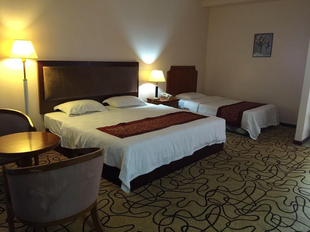 Saipan Ocean View Hotel Garapan Eksteriør bilde
